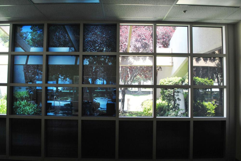 Компания SageGlass представила технологию электрохромного окна